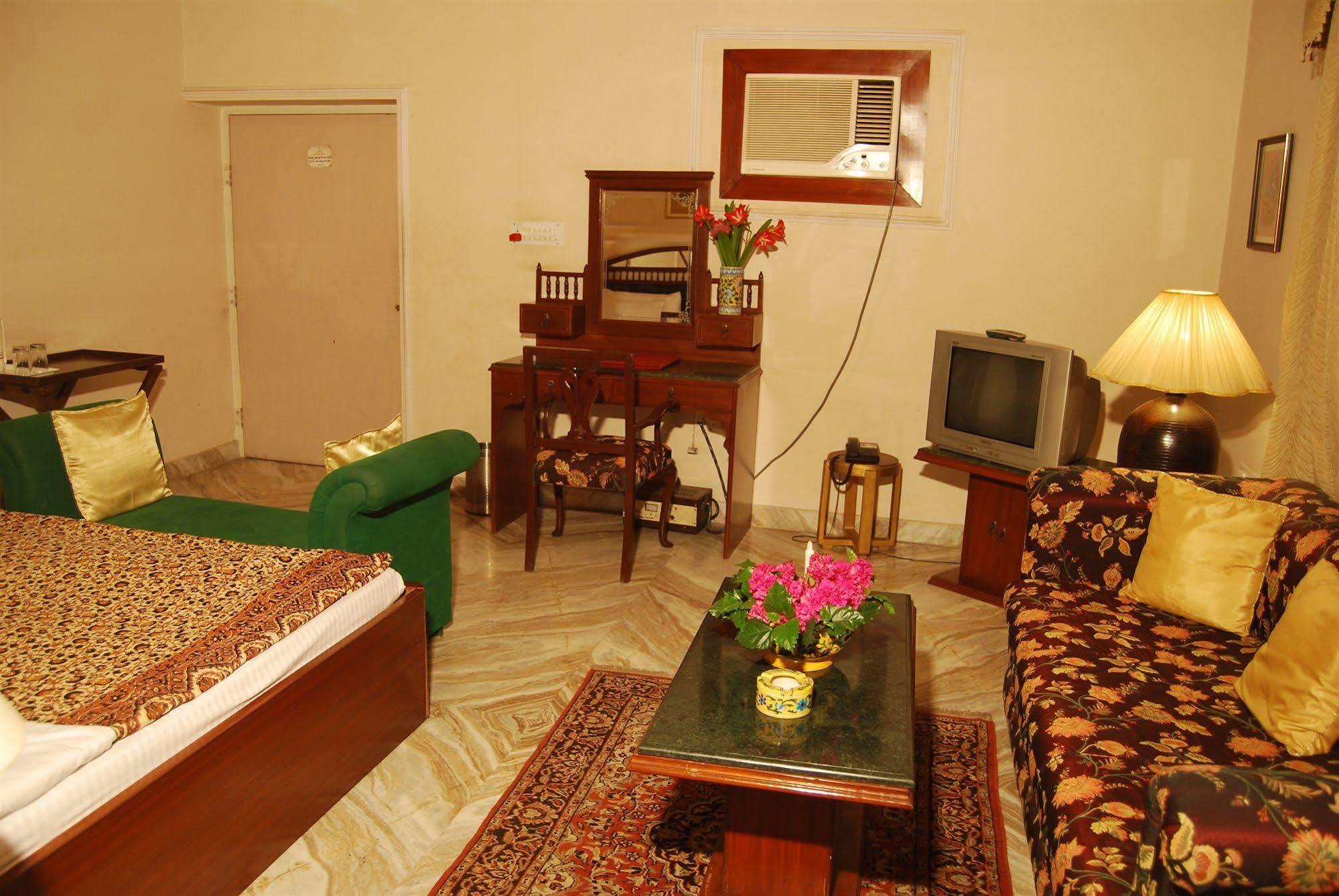 Hotel Sugan Niwas Palace Jaipur Dış mekan fotoğraf